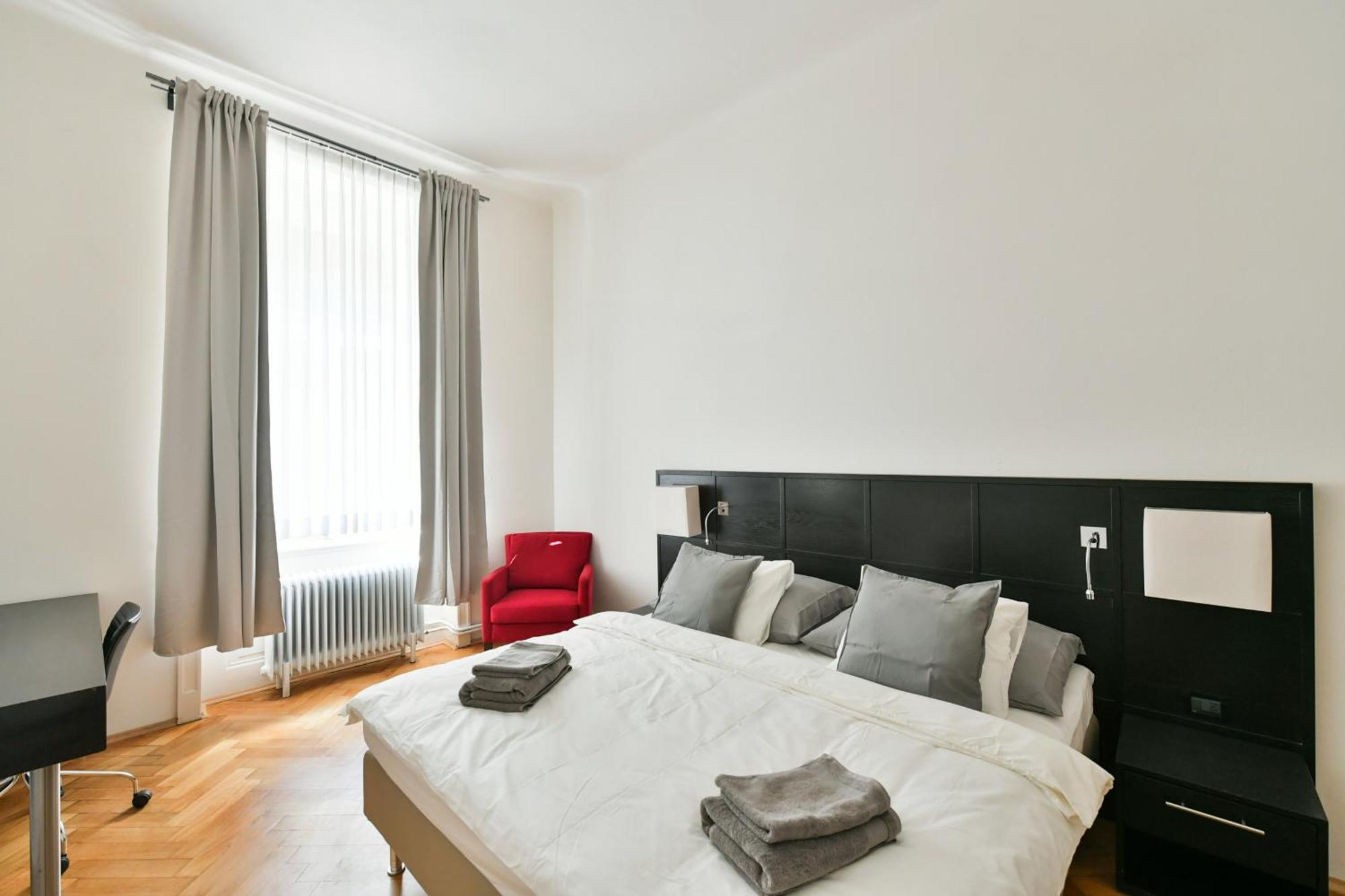 Wsp Petrin Garden Apartments Прага Экстерьер фото