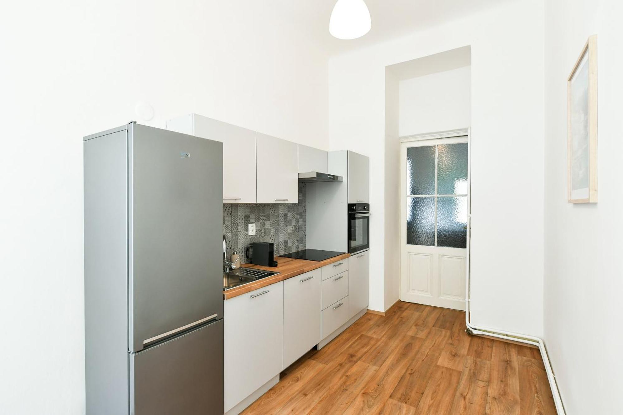 Wsp Petrin Garden Apartments Прага Экстерьер фото