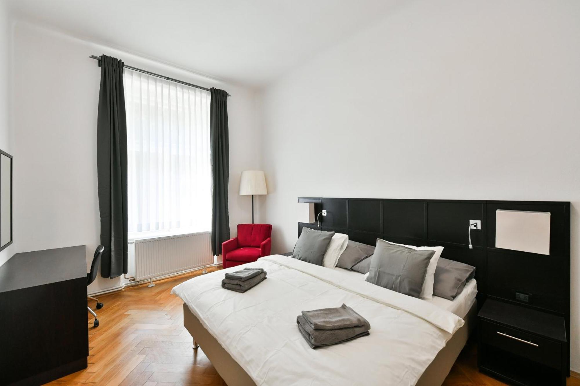 Wsp Petrin Garden Apartments Прага Экстерьер фото