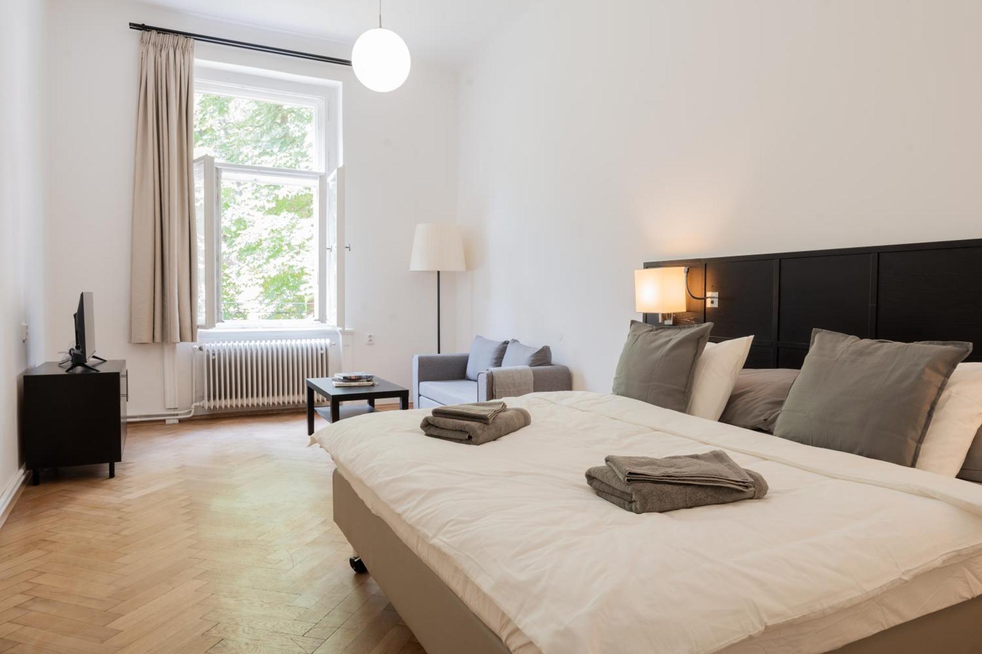 Wsp Petrin Garden Apartments Прага Экстерьер фото